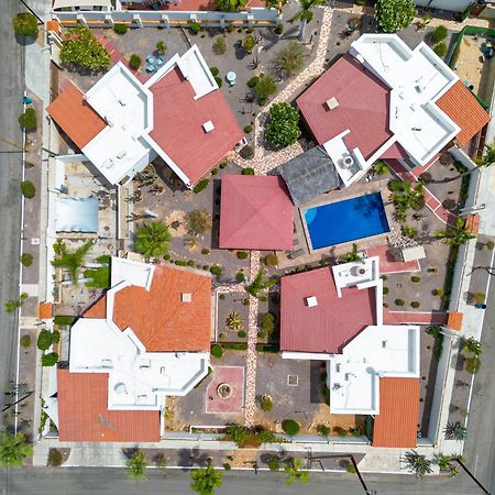 Gobaja Villas 3 Bedroom ラパス エクステリア 写真