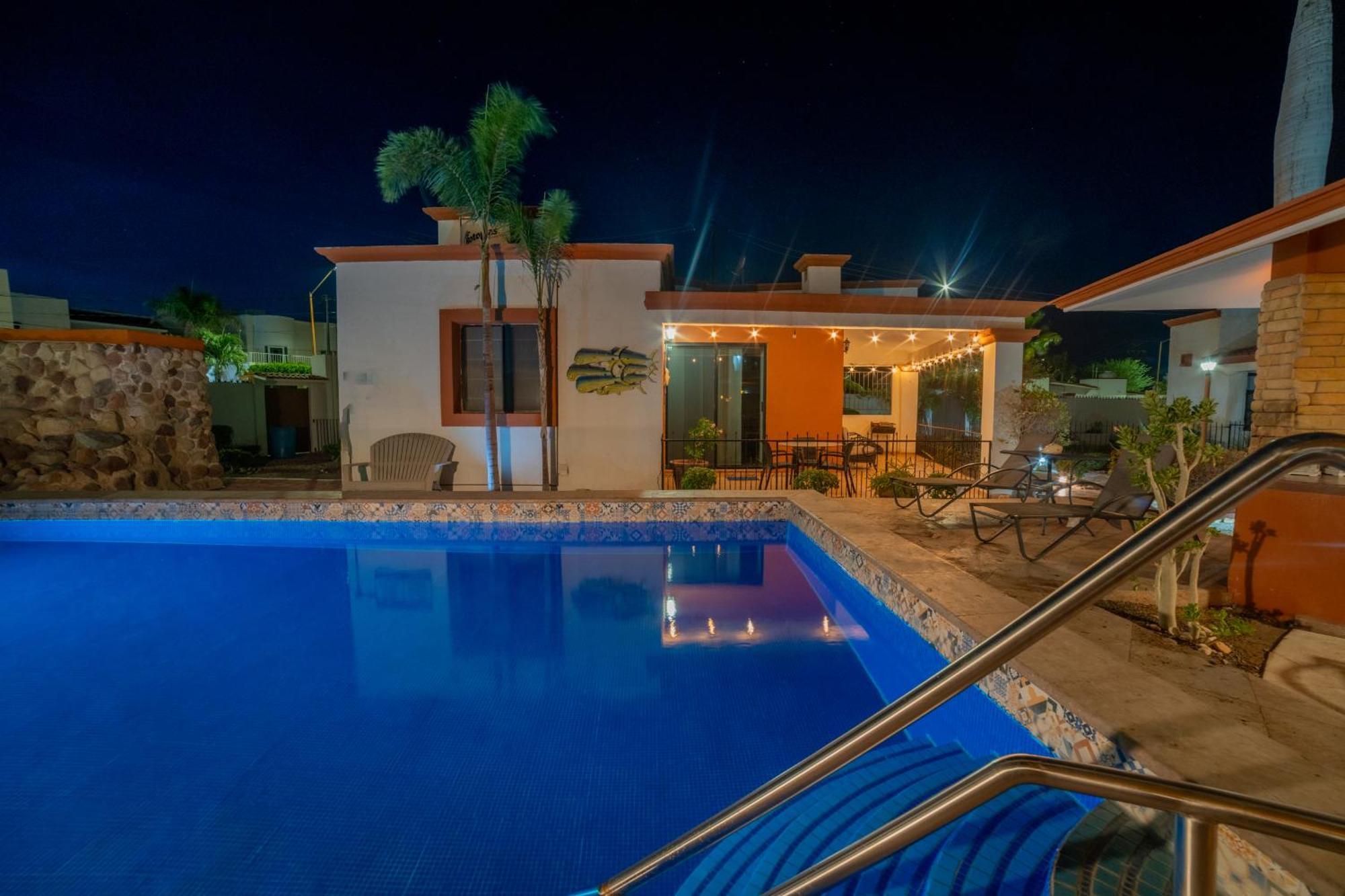 Gobaja Villas 3 Bedroom ラパス エクステリア 写真