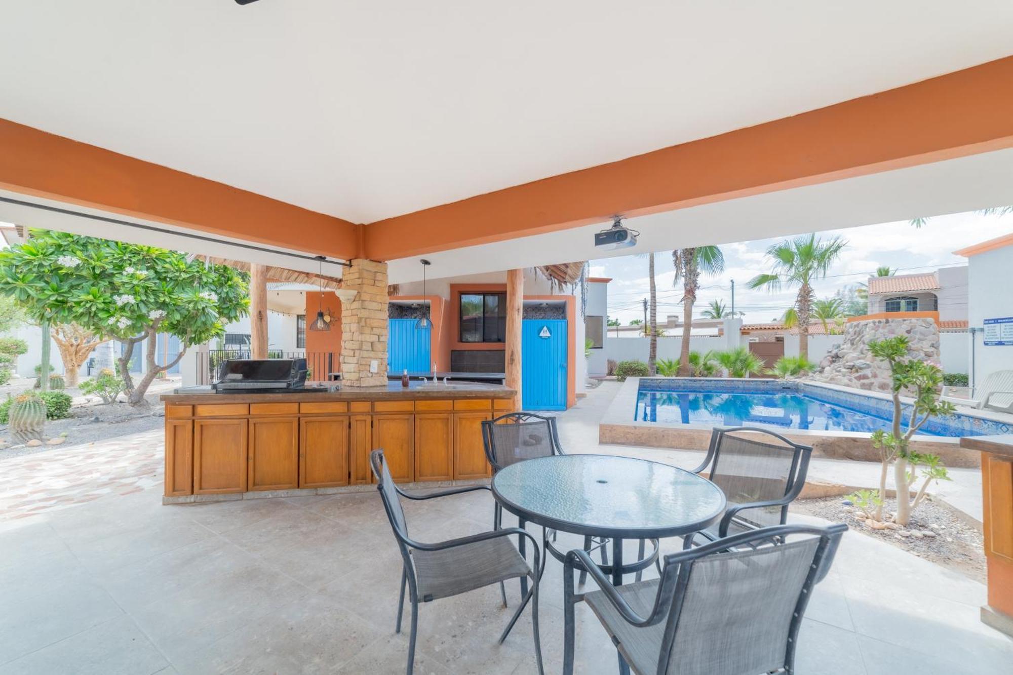 Gobaja Villas 3 Bedroom ラパス エクステリア 写真