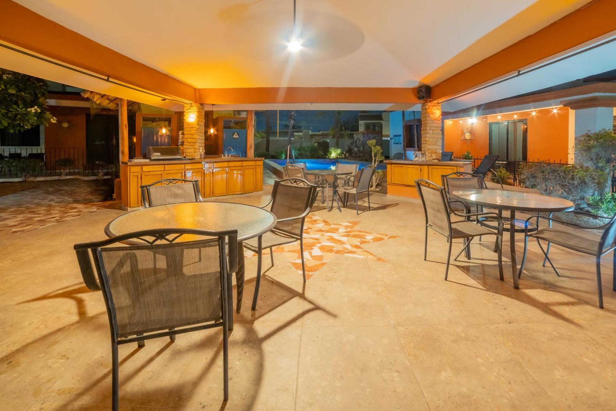 Gobaja Villas 3 Bedroom ラパス エクステリア 写真