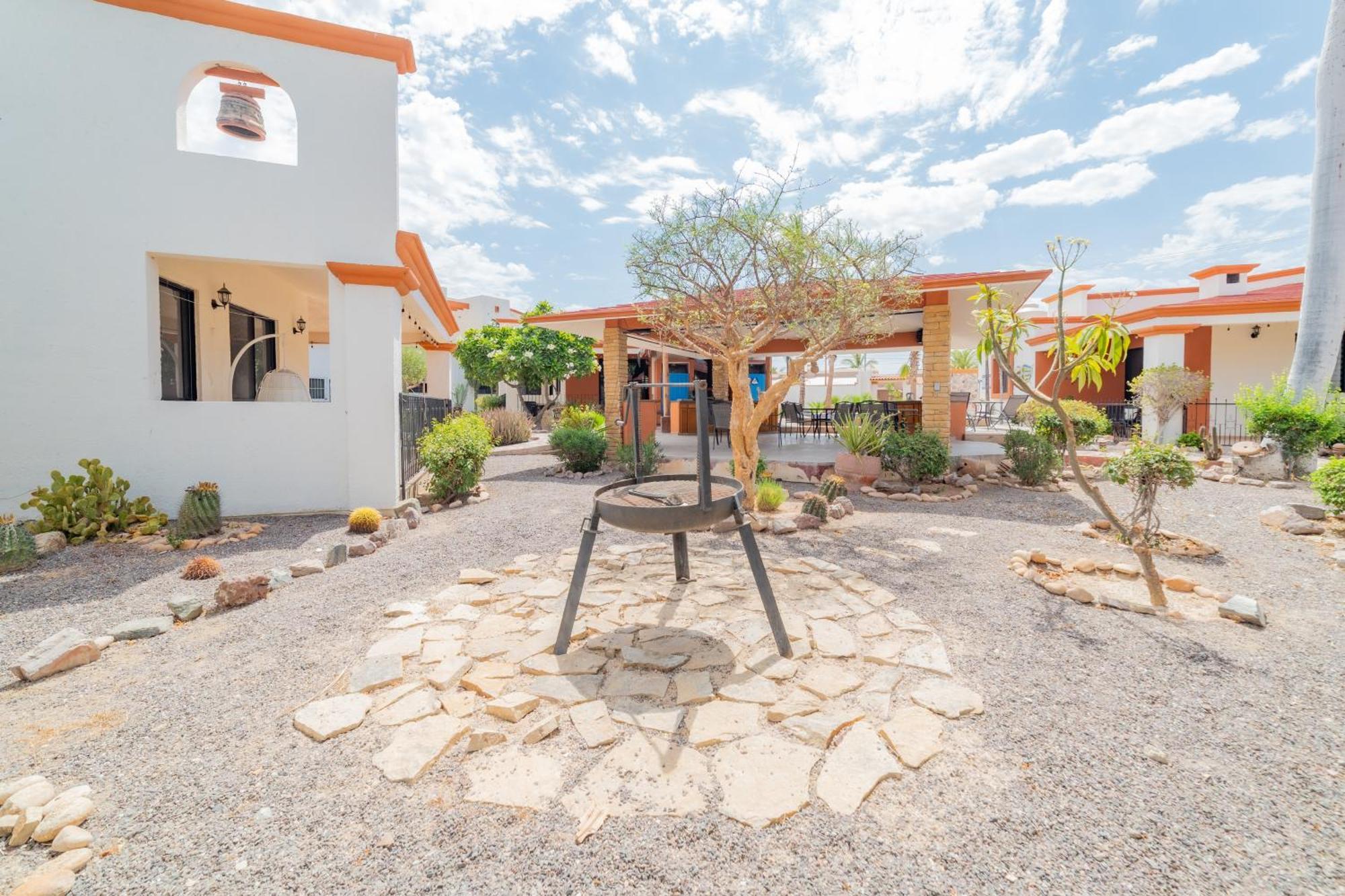 Gobaja Villas 3 Bedroom ラパス エクステリア 写真
