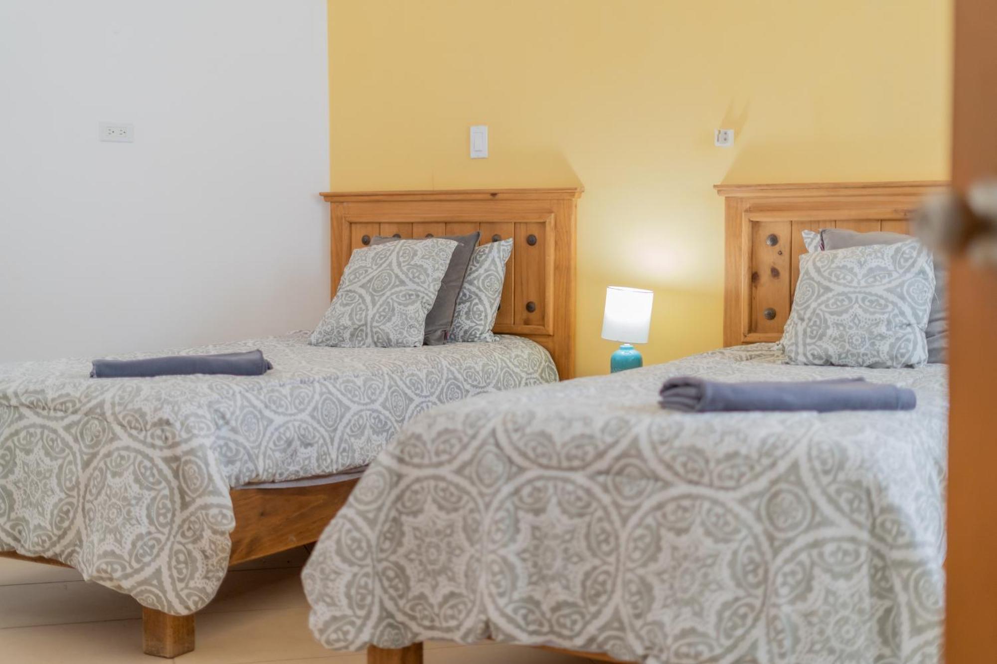 Gobaja Villas 3 Bedroom ラパス エクステリア 写真